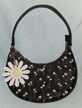NWOT Betsey Johnson Daisy Print Shoulder Bag